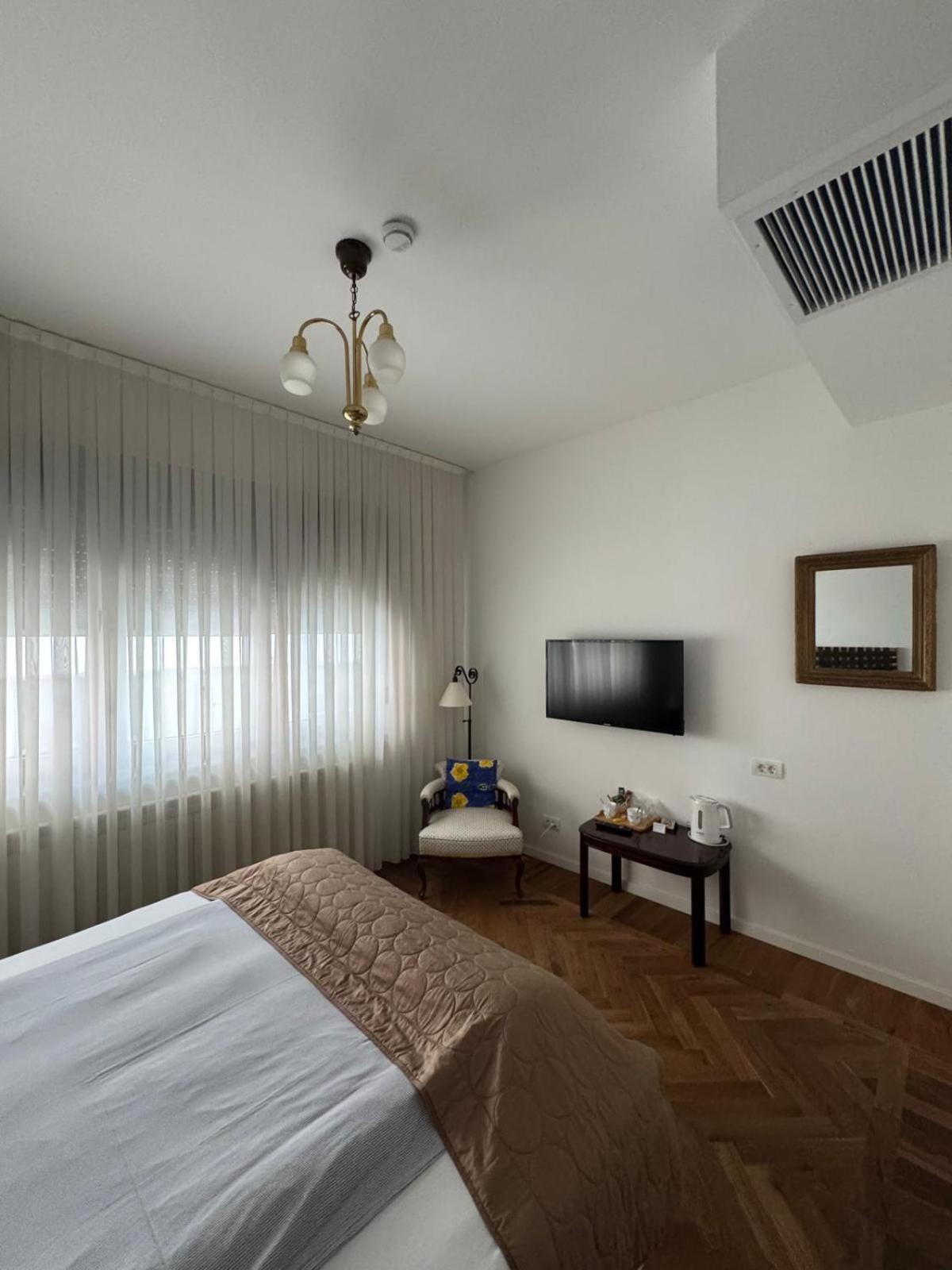 Nobel Boutique Aparthotel Bucharest Luaran gambar